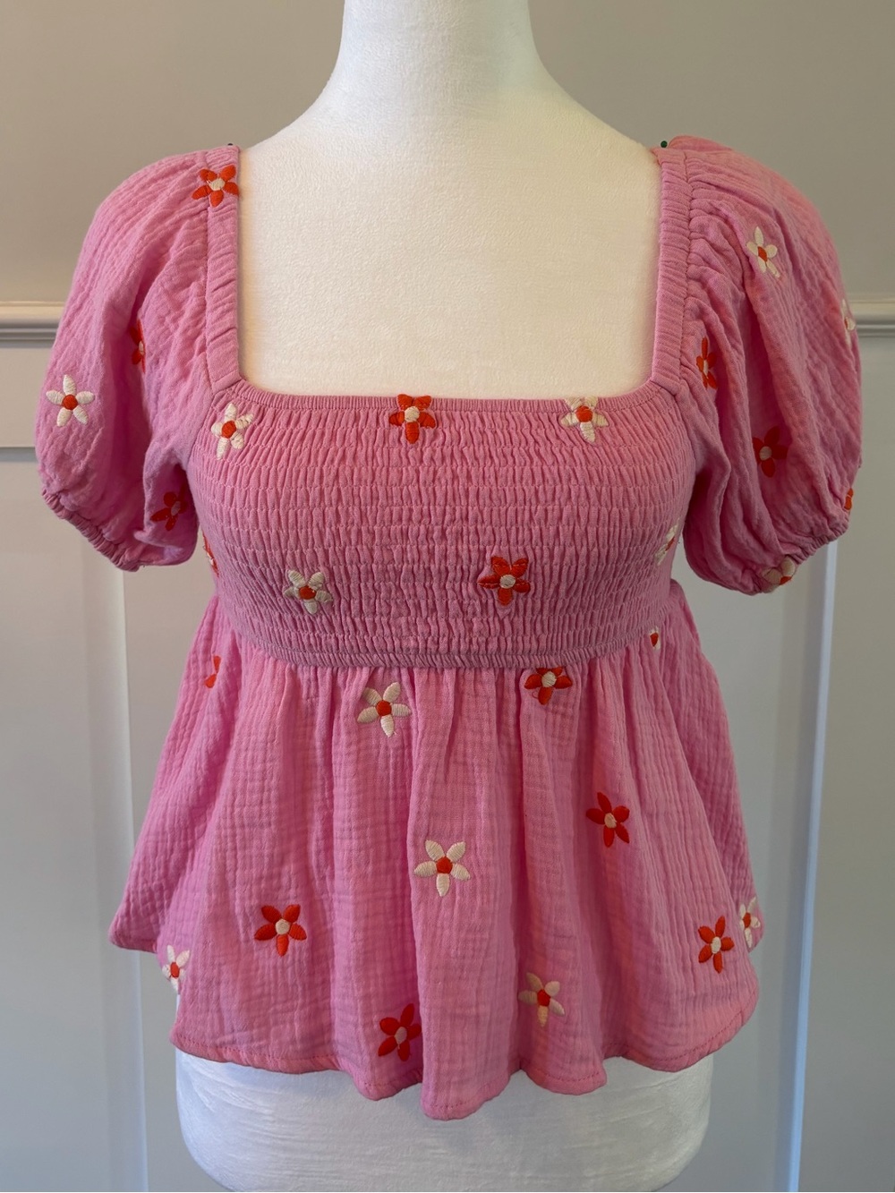 Altar'd State Pink Smocked Square-Neck Puff Sleeve Floral Top